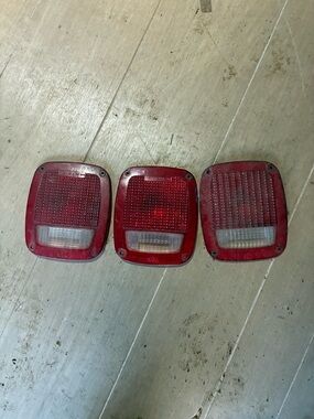 Set of 3 Red Tail Light Lenses with Clear Reverse Panels keep CJ7 wrangler